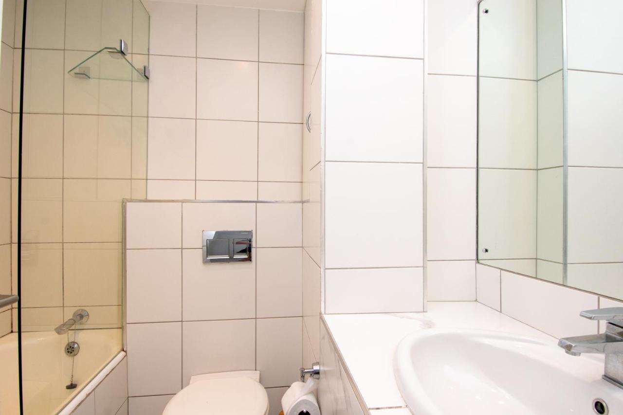 1002 Bermudas - By Stay In Umhlanga Durban Dış mekan fotoğraf
