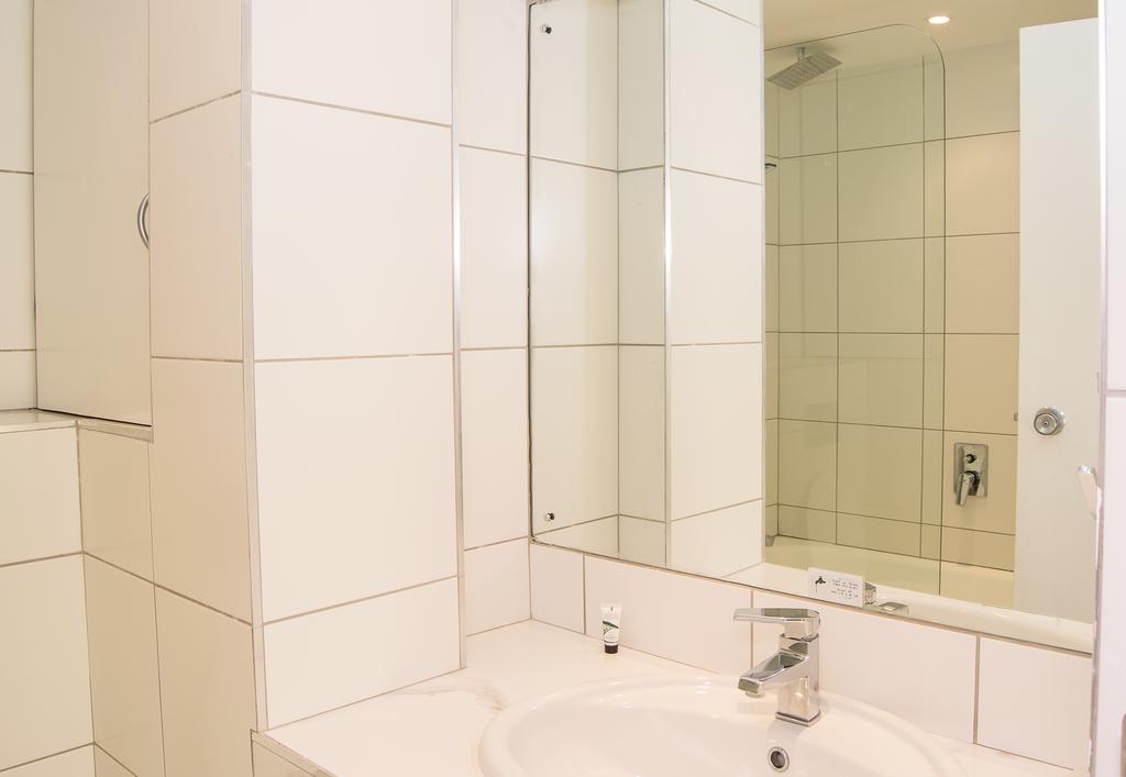 1002 Bermudas - By Stay In Umhlanga Durban Dış mekan fotoğraf