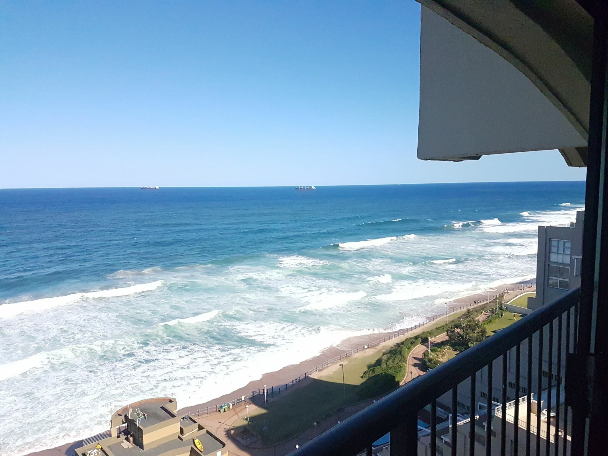 1002 Bermudas - By Stay In Umhlanga Durban Dış mekan fotoğraf